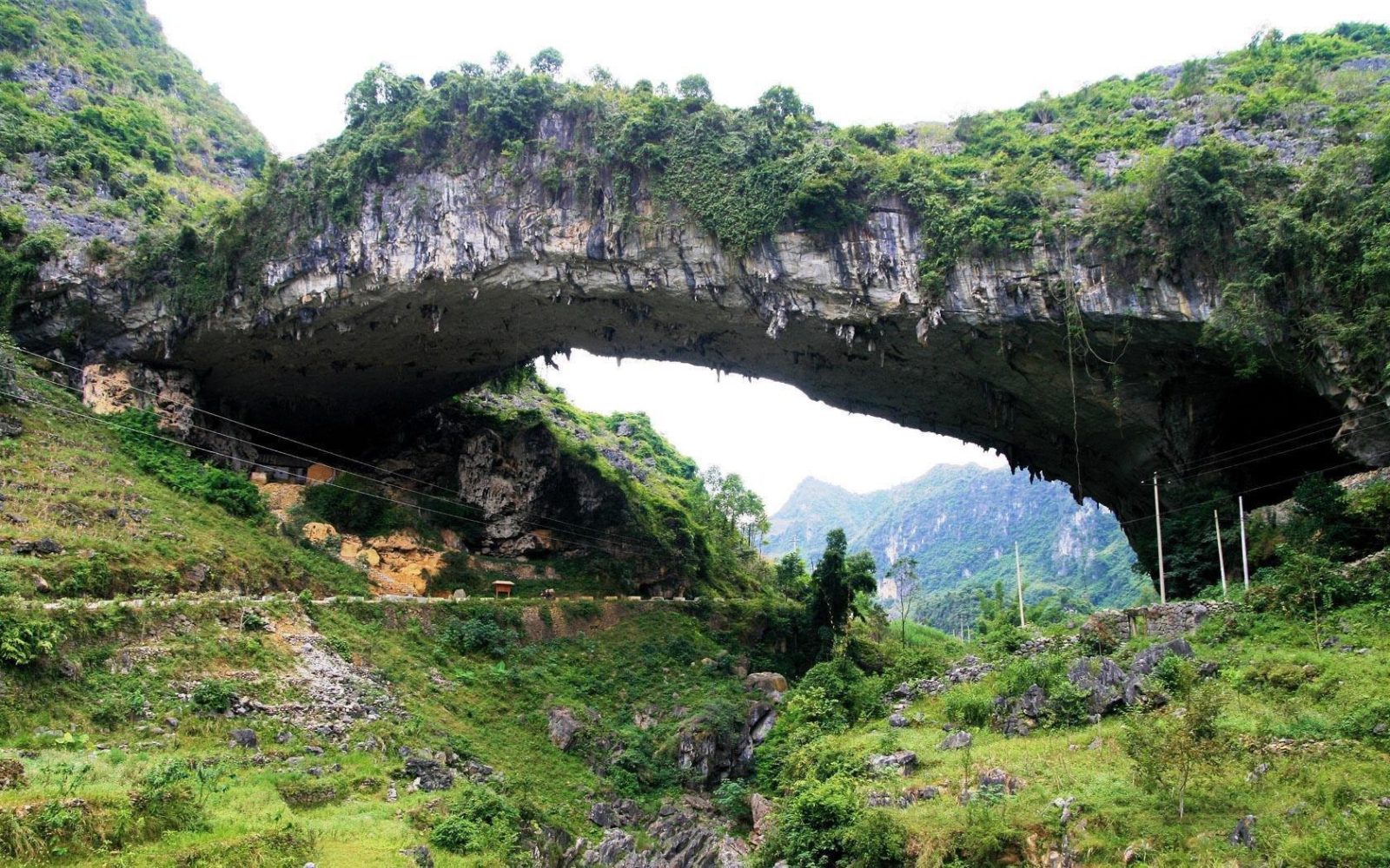 Кужникский природный мост